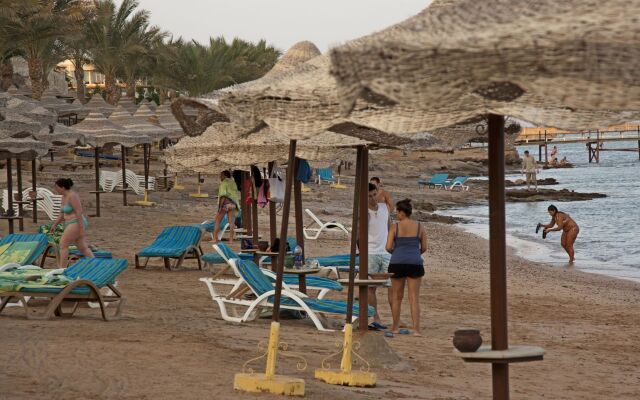 Tamra Beach Resort