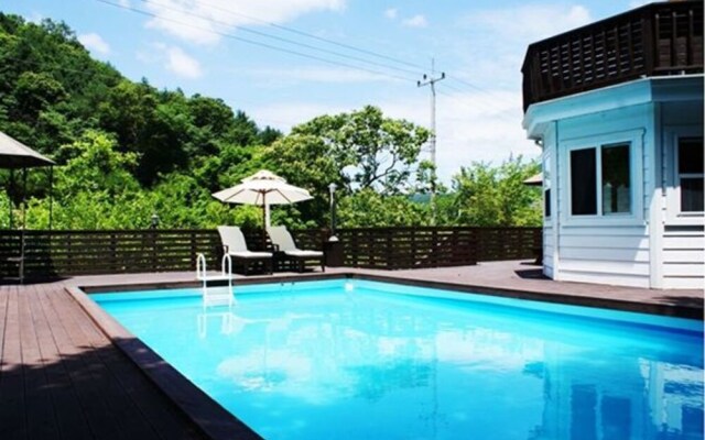 Yangpyeong Yesyes Pension