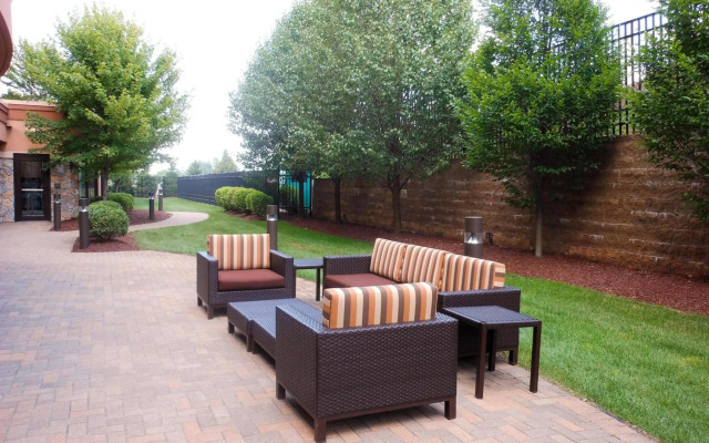 Courtyard by Marriott Pittsburgh Monroeville