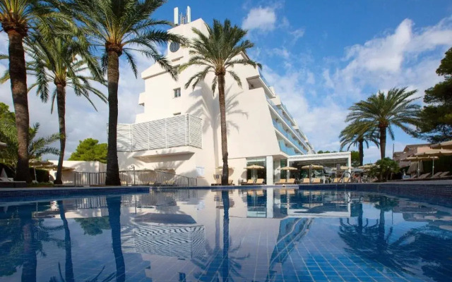 Mar Hotels Playa de Muro Suites