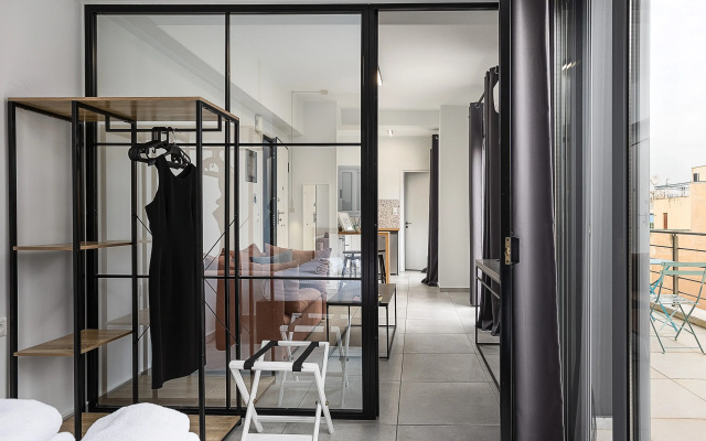 The Omnia Collection Pagrati