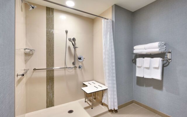 Hyatt Place Anchorage Midtown