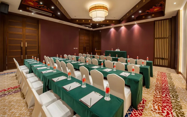 St.Potala Hotel