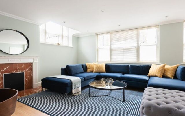 The Kensington Palace Mews - Bright Modern 6bdr House With Garage