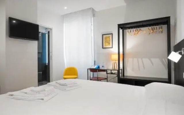 Parcosantateresa Suites