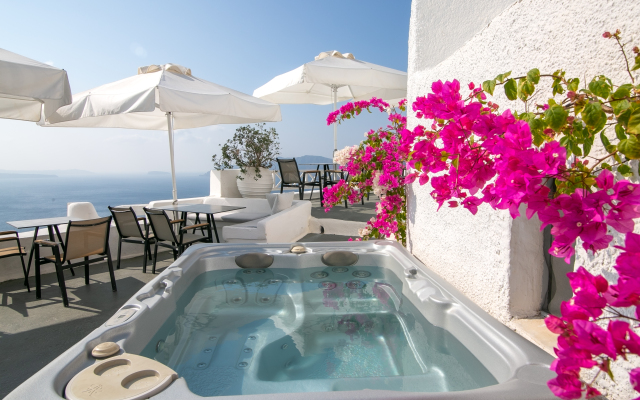 Alexanders Boutique Hotel