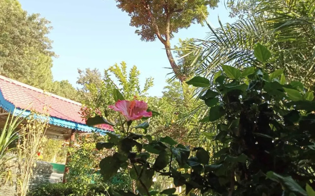 Fabhotel Royal Green Buds