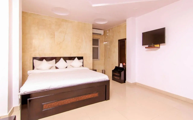 Surya Continental Hotel by OYO Rooms