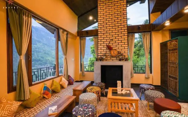 Zostel Manali (Vashisht)