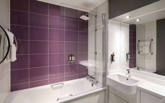 Premier Inn Bristol City Centre Lewins Mead