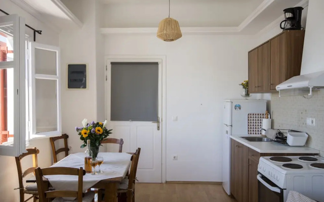 Arodou Studio and Apartment