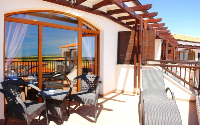 The Vineyards Resort