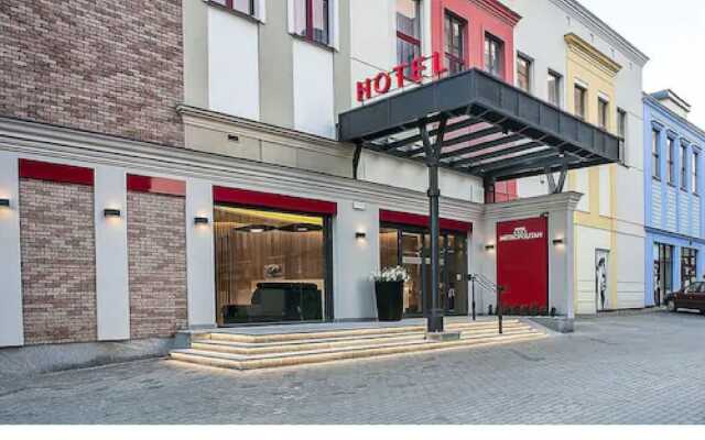 hotelImage