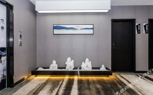 Qianmo Art Hotel