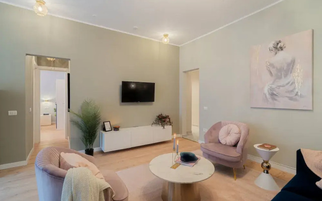 Stunning 2BR With Balcony on Piata Universitatii