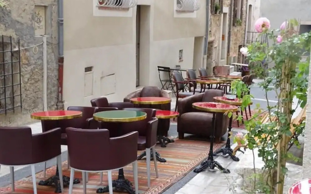 Demeure d'Hotes Le Rocher