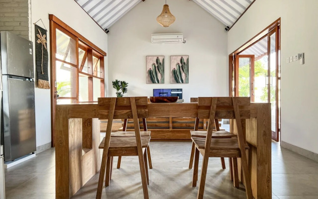 Moana Villa & Suites Bingin
