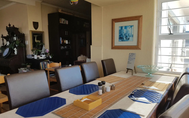 Melkbosch Guesthouse