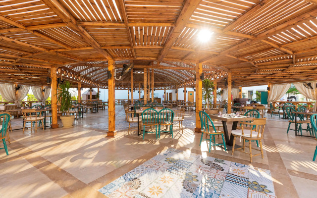 SUNRISE Remal Resort