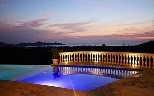 Playa Flamingo Gorgeous Oceanview Vacation Rental - Casa Tranquila