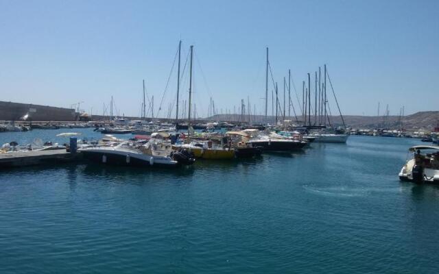 Casa vacanze Relax piazza Maria Anania vico n4