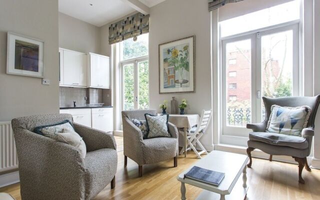 Notting Hill Retreat