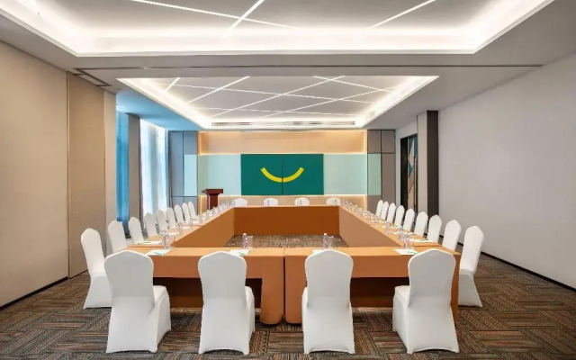 Holiday Inn Shanghai Dishui Lake by IHG