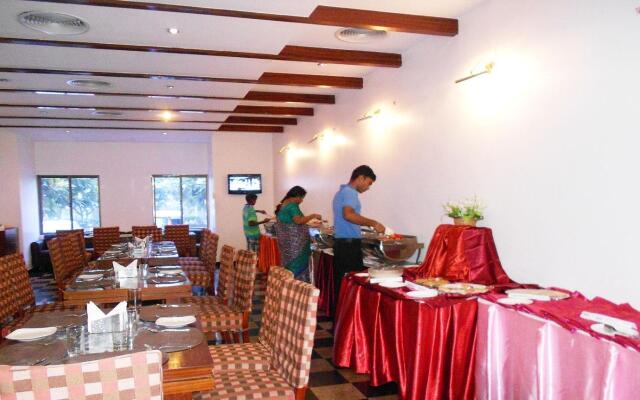 Hotel Riverside Resort and Spa Kumbakonam