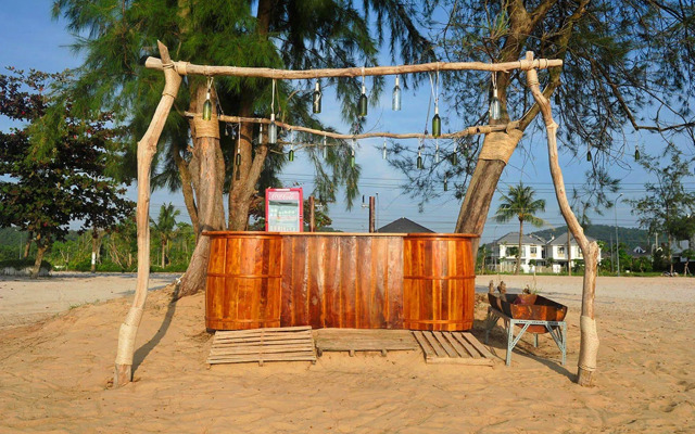 Kosmos Phu Quoc