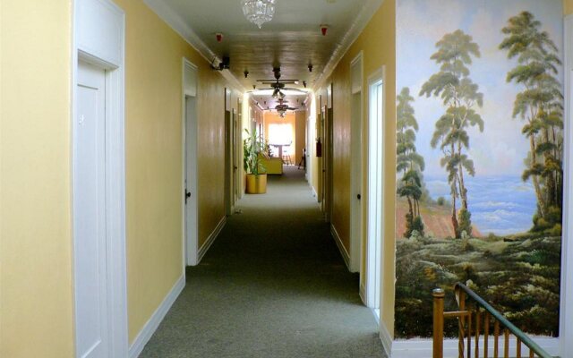 Hotel del Flores