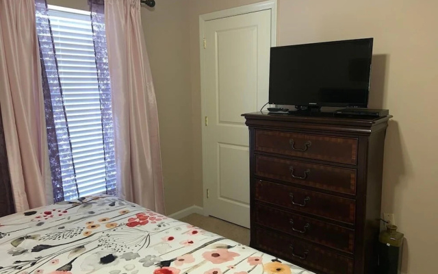Cedar Lodge 301
