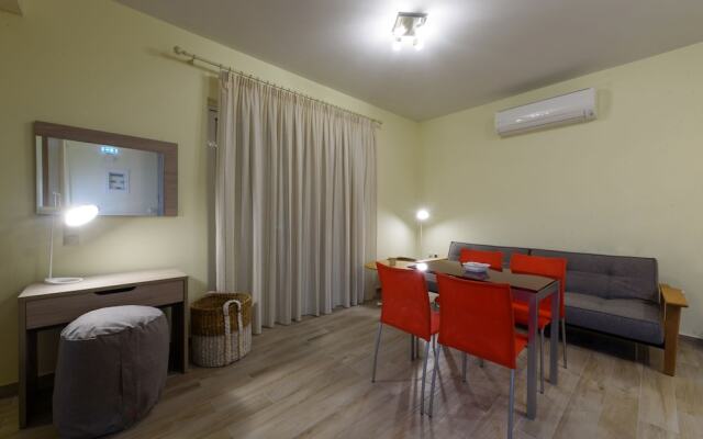 Dimitra Villa With Pool