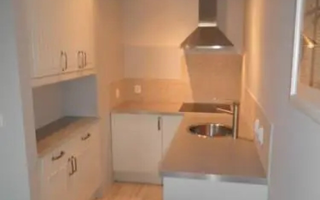 Executive Suites Expo-Wola