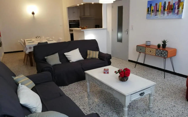 Bel Appartement Spacieux Centre Ville Uzes T3