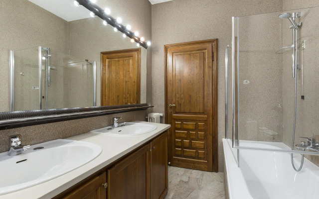 Villa Cinderella 7 CAMERE 13 PAX