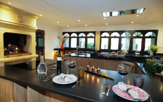 Charming Mas Provencal With Swimming Pool