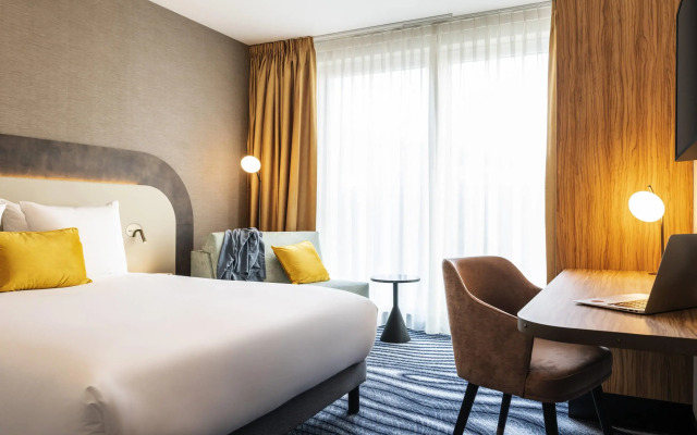 Mercure Amsterdam North Station