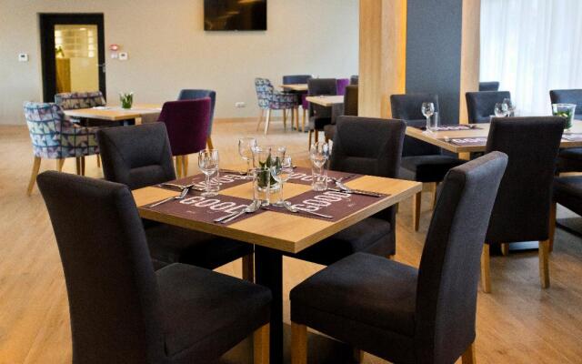 CONRAD Comfort Hotel****