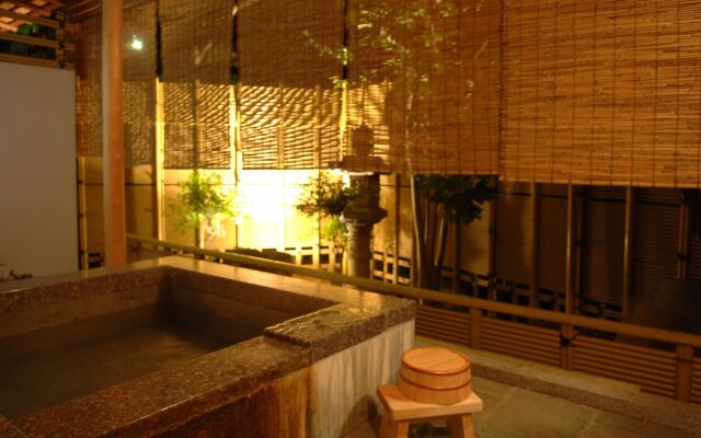 Yoshidaya Sannokaku