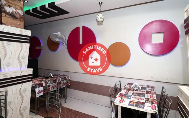 Jatin Hotel By OYO Rooms