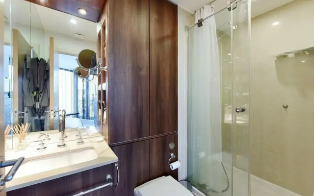 Luxury City Apartment in London Battersea Reach