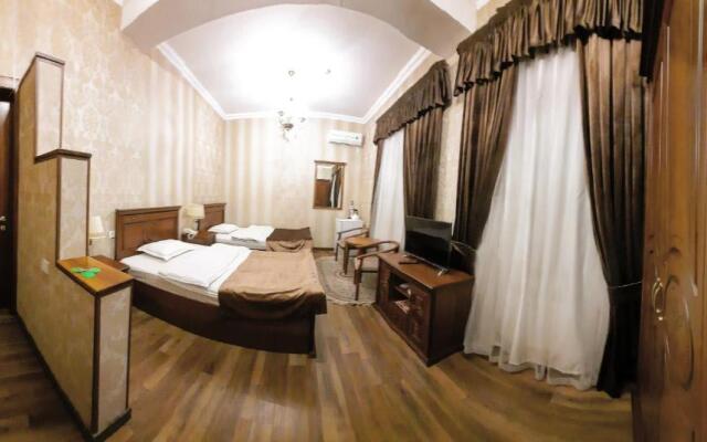 Ridvan Plaza Hotel