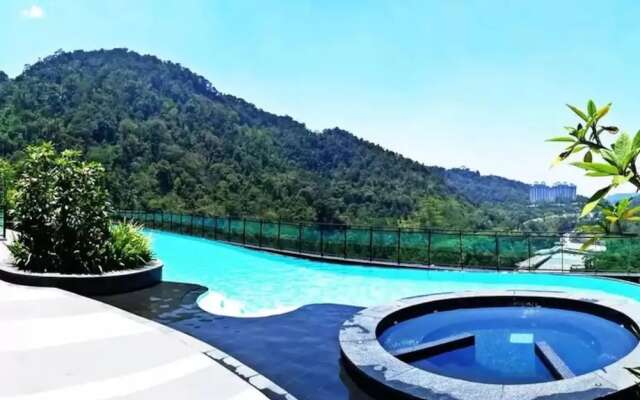 MU Vista – 360 Skypool Superior Suite