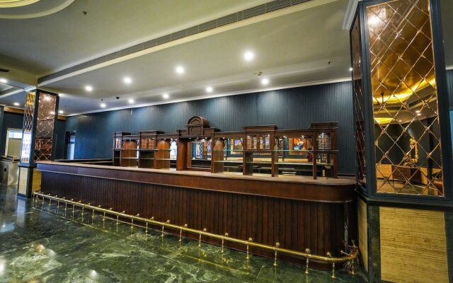 Mayfair Oasis Resort & Convention