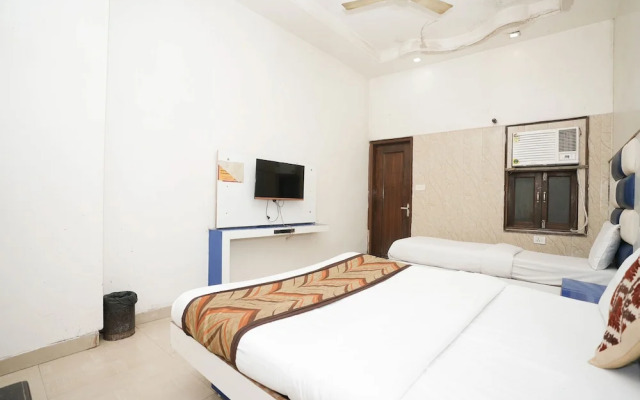 Hotel Sai Dham International