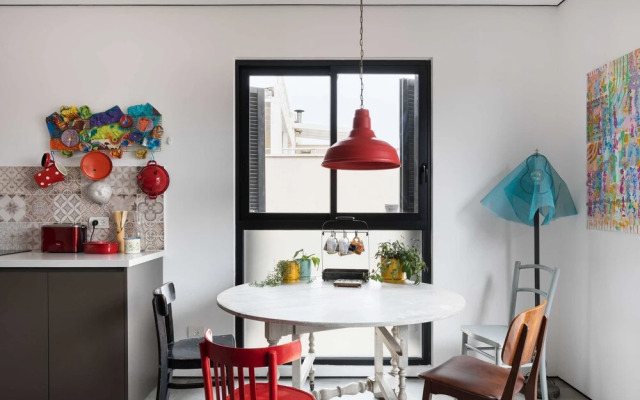 Netas Art by TLV2RENT
