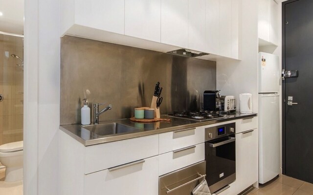 Amazing melbourne CBD 2BR
