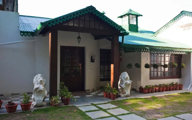 The Amber - Vermont Estate