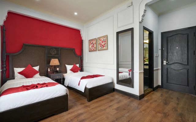 Manoir Des Arts Hotel