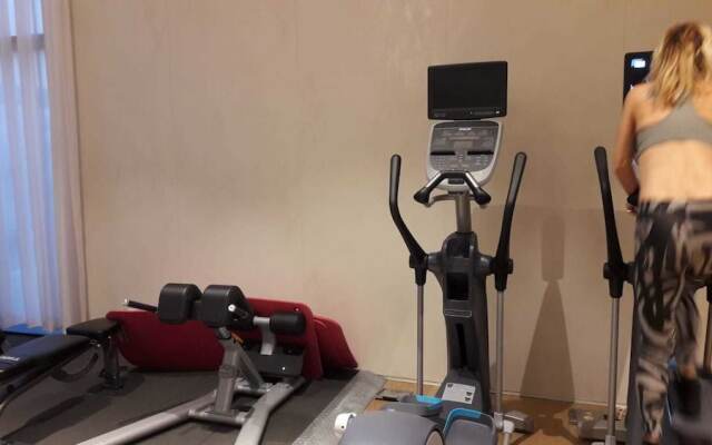 Luxury Apartment Best Location Beach View